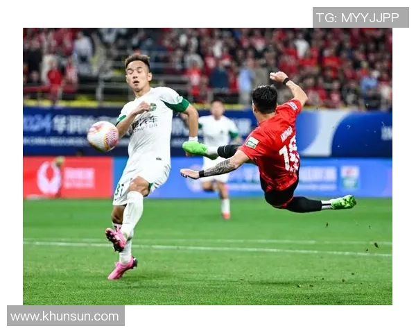 成都篮球队在洲际杯积分榜上以56分稳居第一名，表现引人瞩目