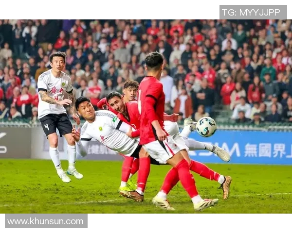 赛后复盘:西安攀岩队与南京攀岩队的战术意识与团队协作分析 赛后复盘:西安攀岩队与南京攀岩队的战术意识与团队协作分析